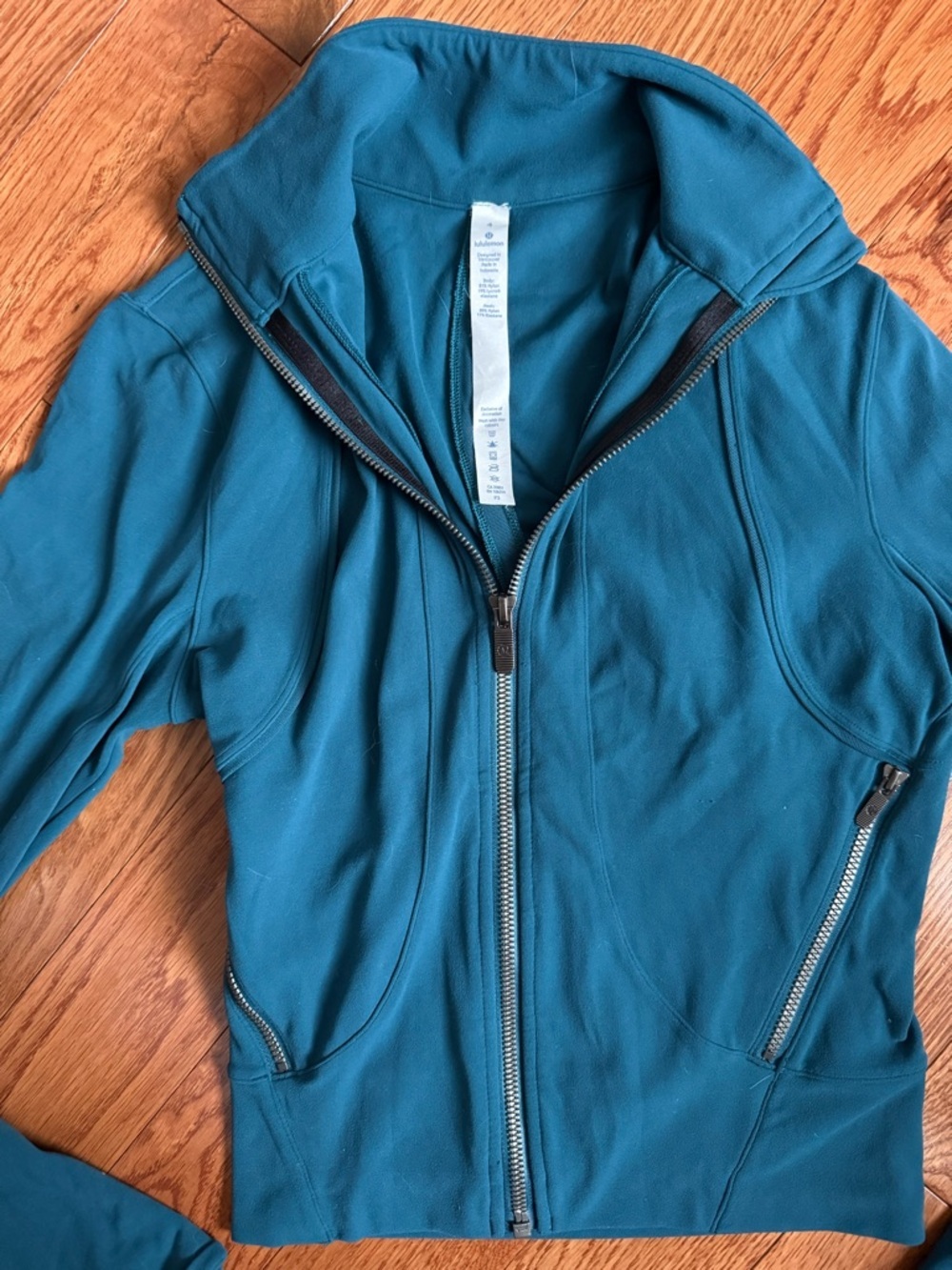Lululemon full freedom jacket